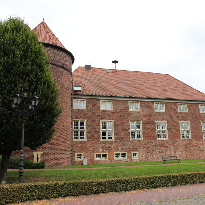 Burg Ramsdorf (Altertumskommission). (vergrößerte Bildansicht wird geöffnet)